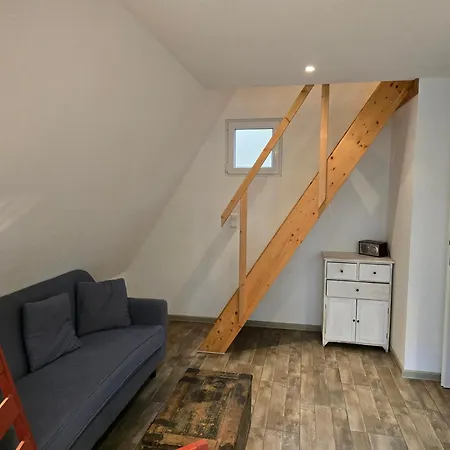 Gluecklich Am - Ruhe Im Kiefernwald Mit Terrasse & Hund Willkommen